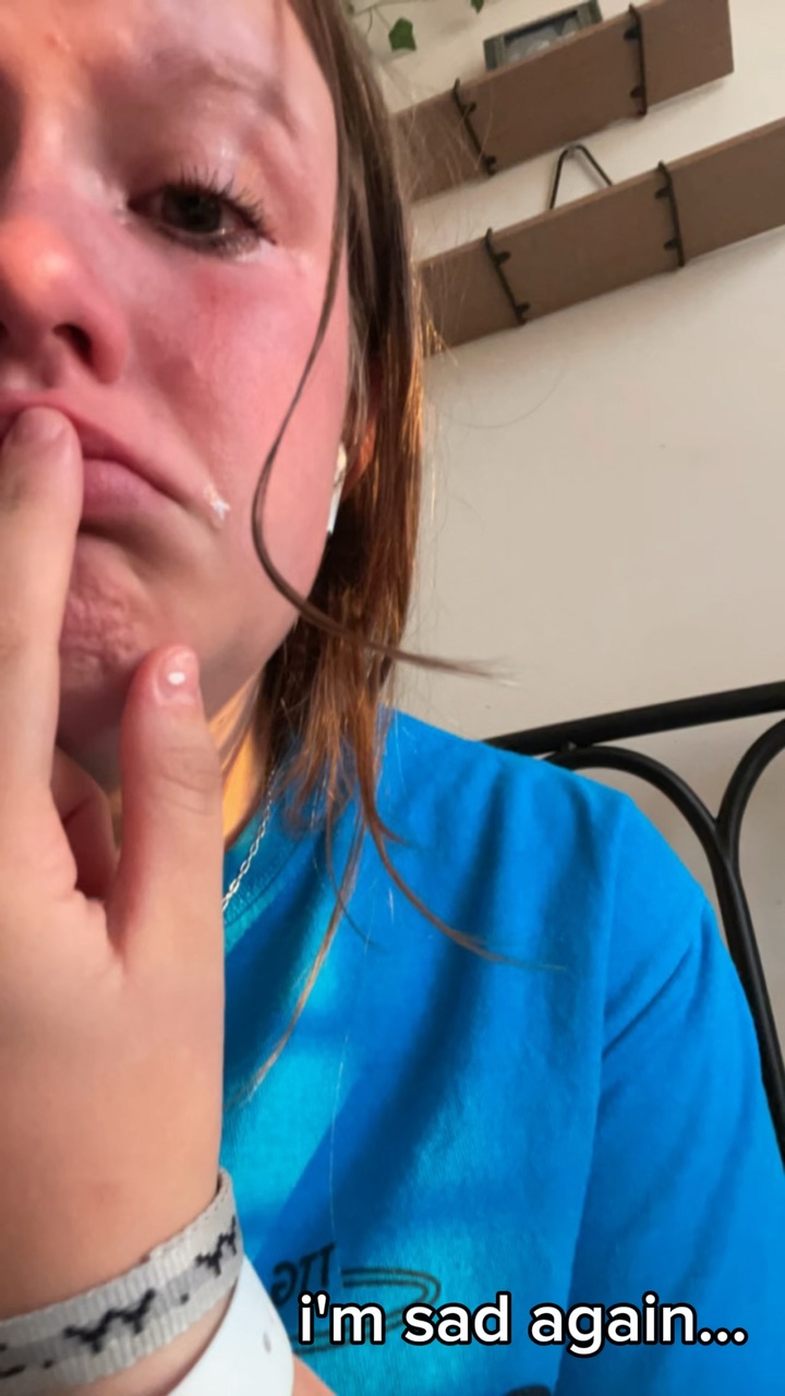 i'm sad agai