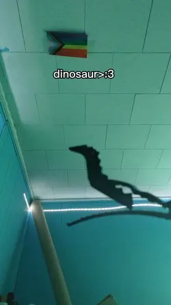 dinosaur>:3