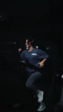  [ 8K | 10★ ]  [GYM]