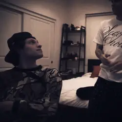 chris and pillowtalk