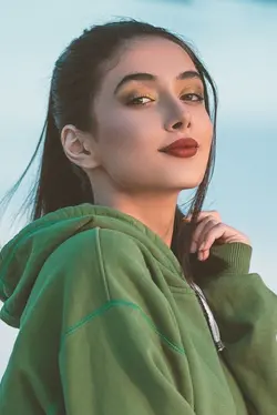 نگاه های پر فکت داری