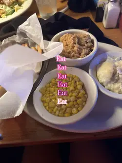 I like to EAT😁