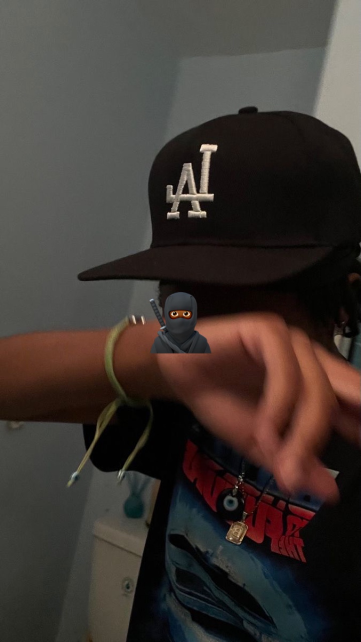 No face 🥷🏾⚫️