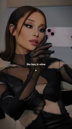 The boy is mine 🐈‍⬛🖤