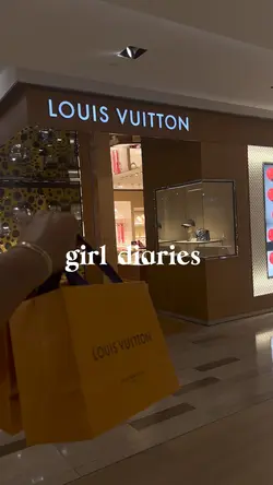 GIRL DIARIES 🩷🥂