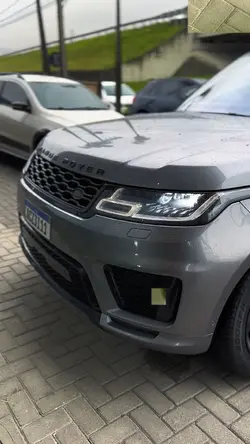 Land Rover ✈️