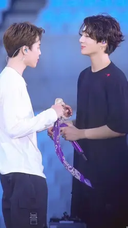 jimkook ᥫ᭡