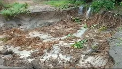 estrada a água levou