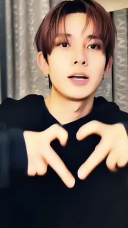 Heesung live clips🤭