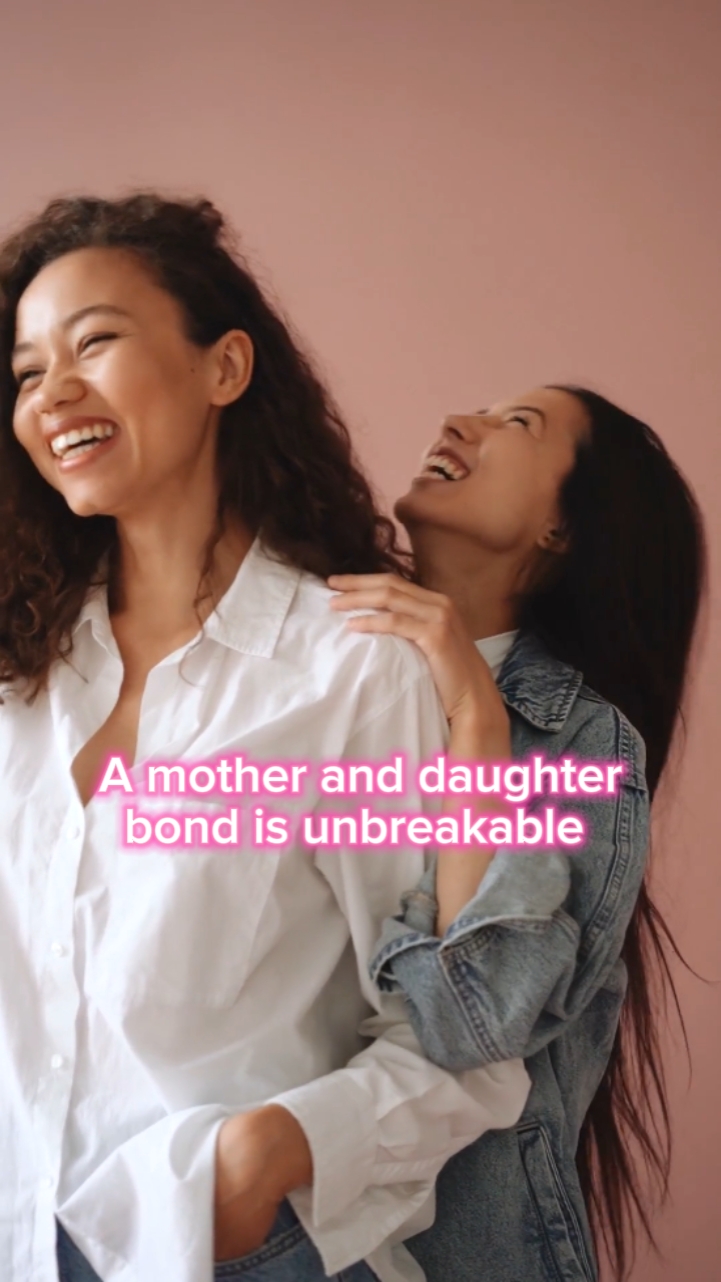 Mom & Daughter 