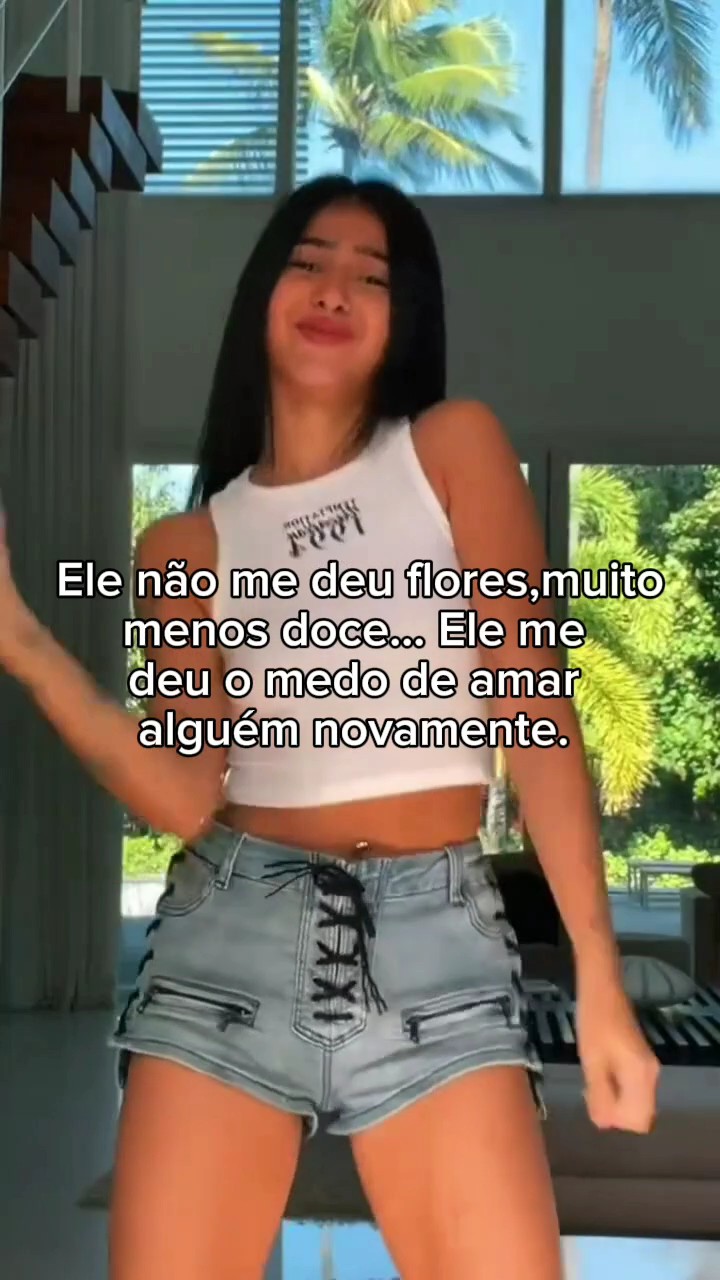 Não me deu flores