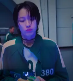 Free edit Squid game