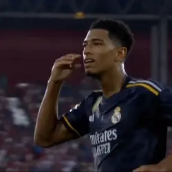 Real Madrid 🆚 Napoli