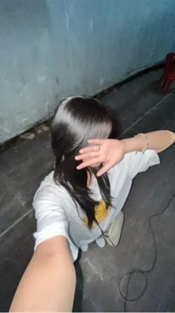 بیبی باورنه🍓🌧️