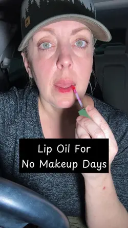 Lip Oi
