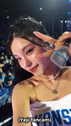 Yeji fancam
