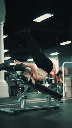 GYM & FITNESS [ 33 ]