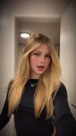 ela fc mais contente