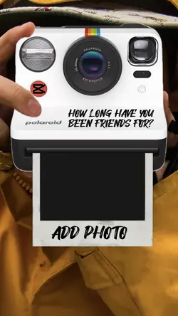 POLAROID FRIENDS