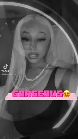 U gorgeous 😍😍
