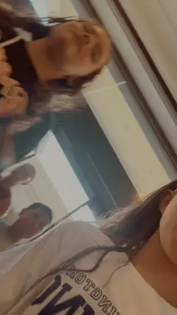 Come with me to mall