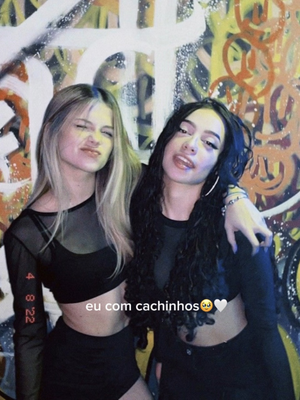 EU SEM CACHINHOS..🤍