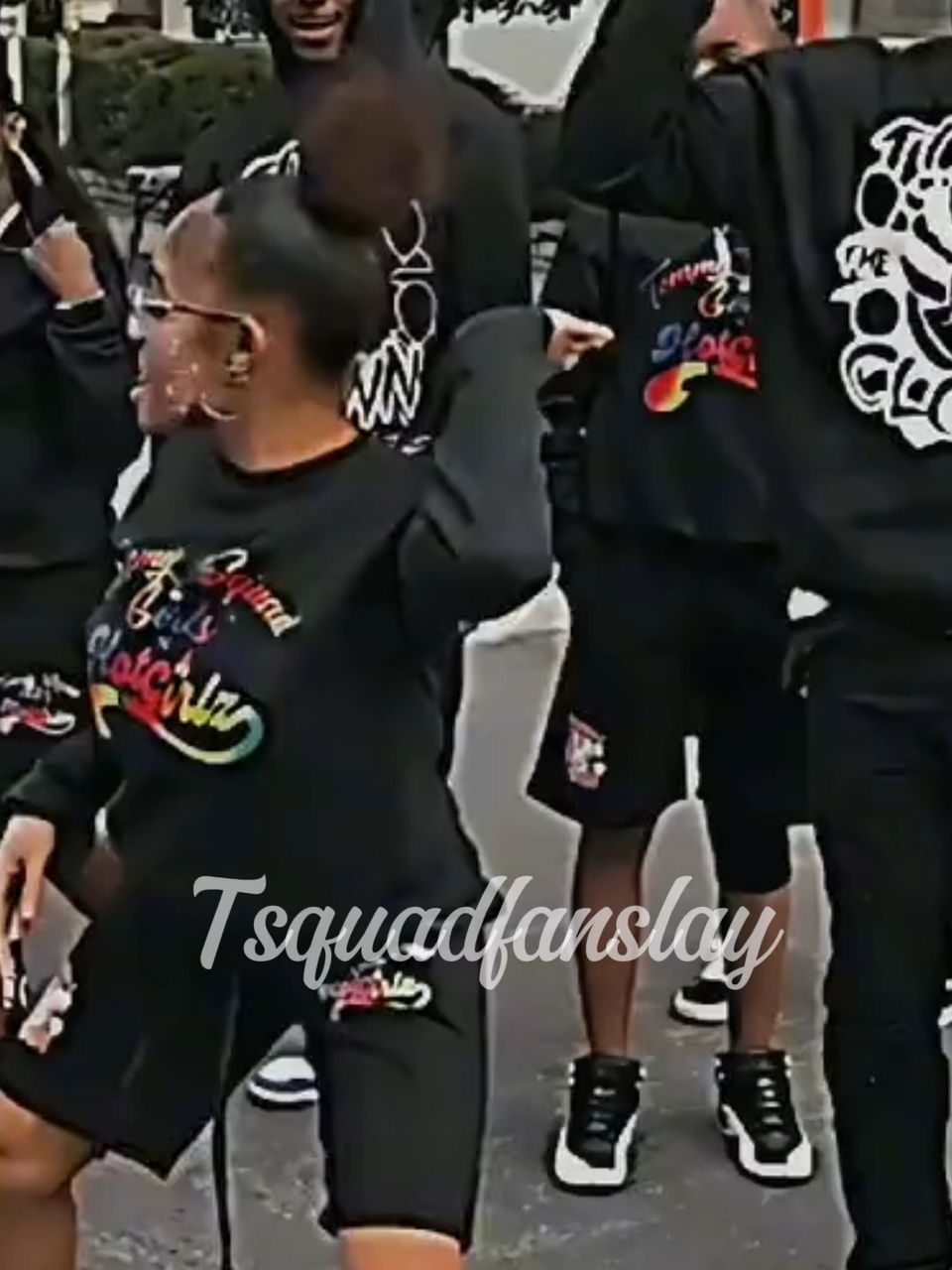 Yall follow my tt