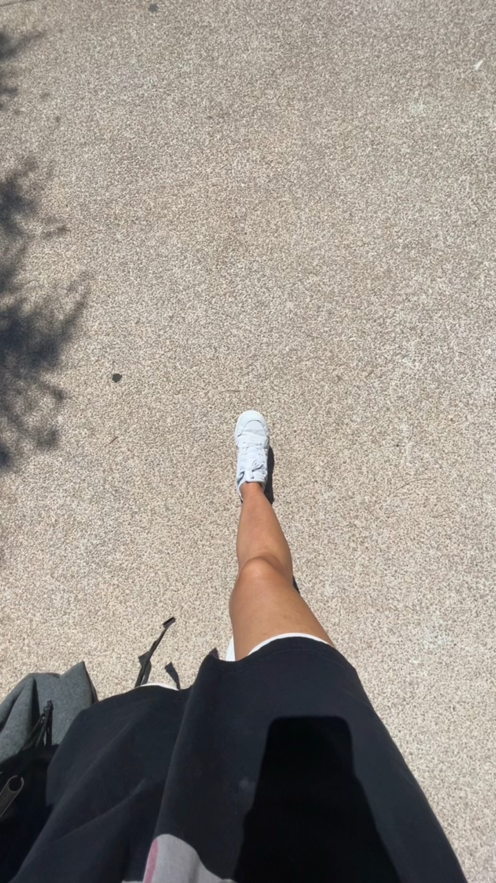 elle me dit ..