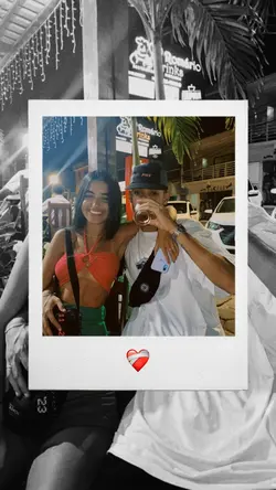•STORIE CASAL