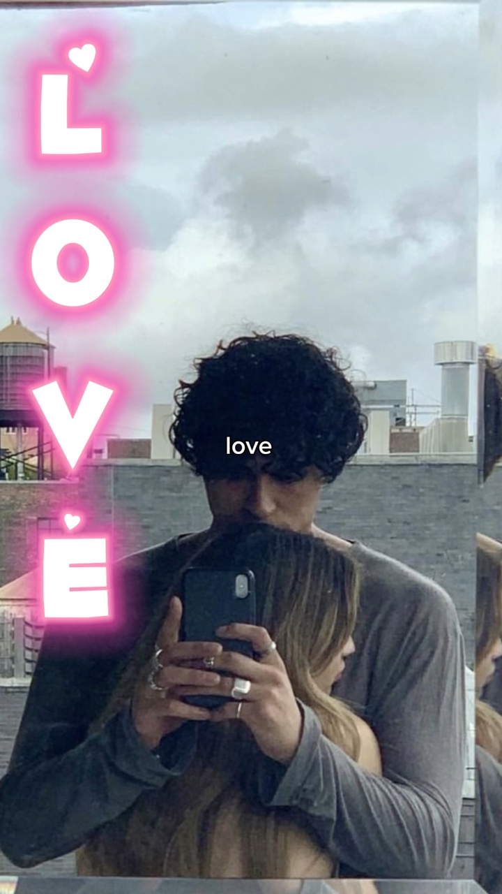 Dépôt de photos d'amour