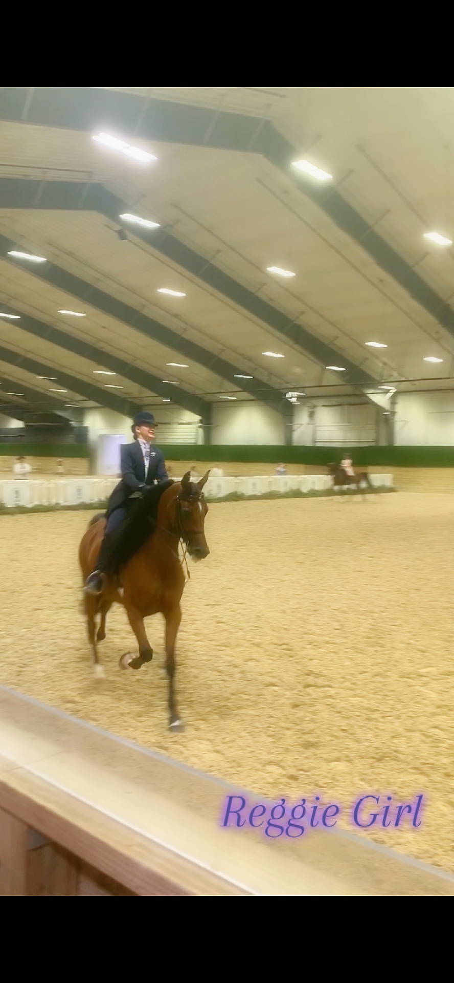 Follow Reggie girl!!