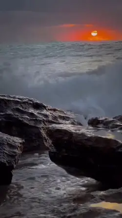 Waves rushing sea