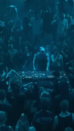 Dance in the discoth