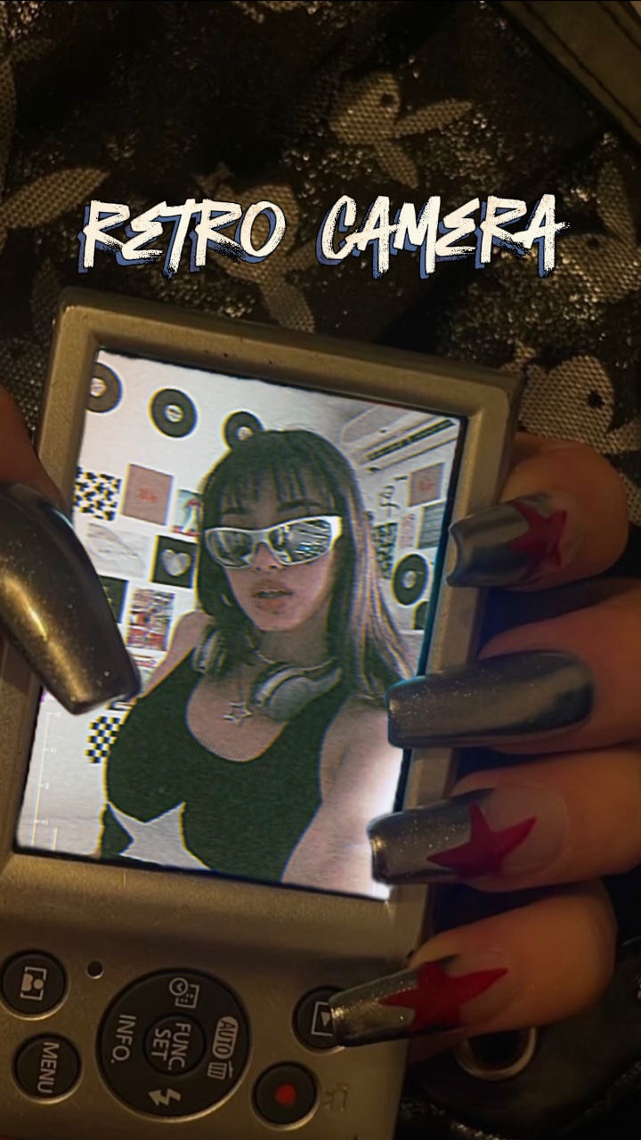 Retro Camera 📷 