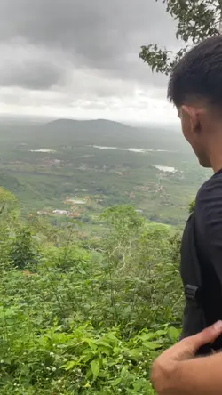 Mais uma trilha top.