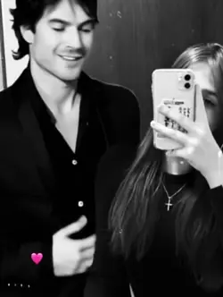 Damon salvatore 🩷