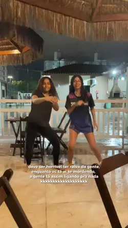 deve ser horrível kk