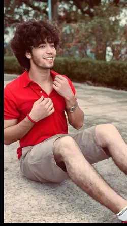 چرا امشب دلم تنگس 