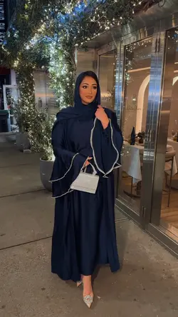 abaya girlie
