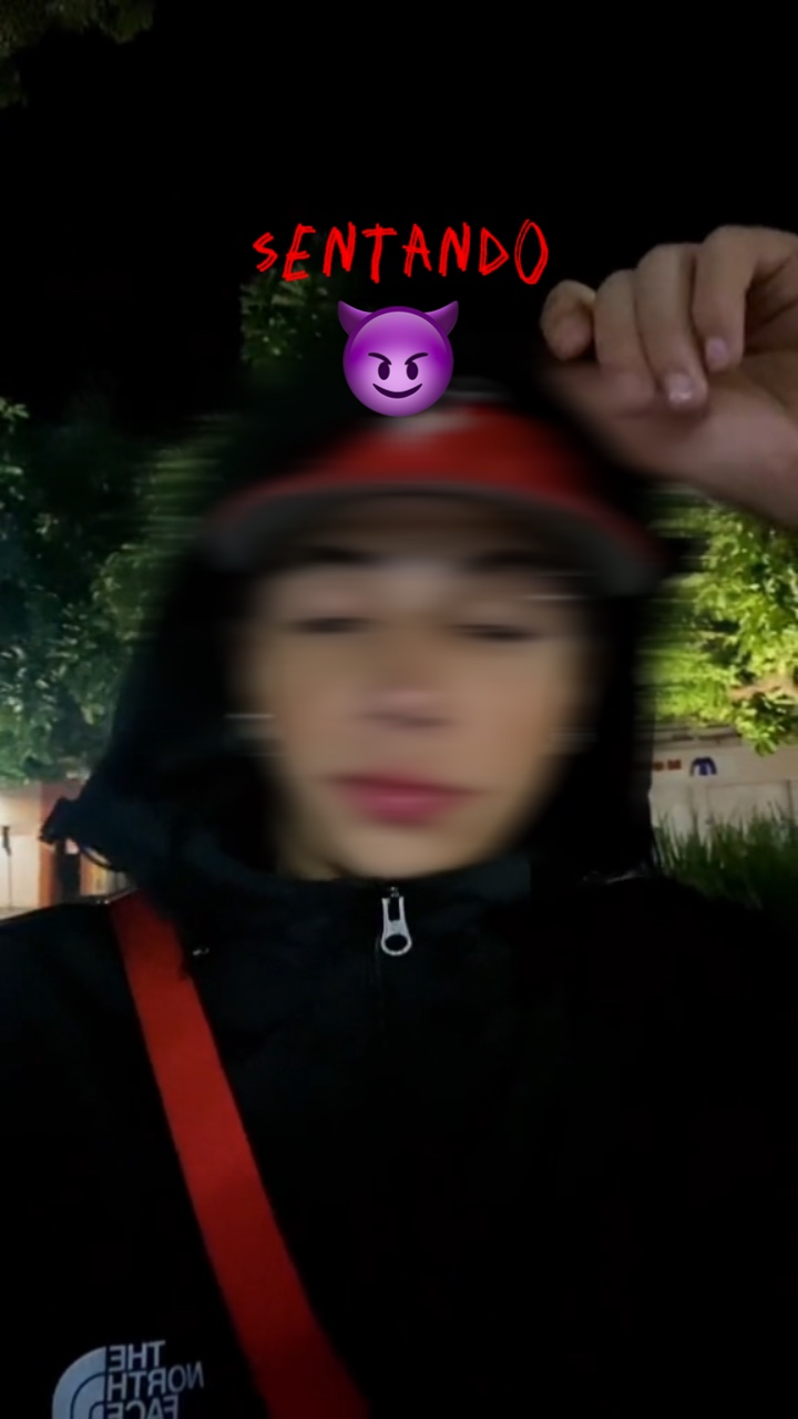 outra sentando no 😈