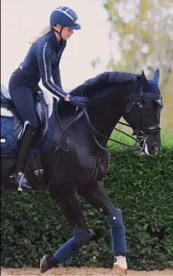 this tack set 🔛🔝