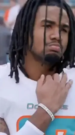 Jaylen Waddle 