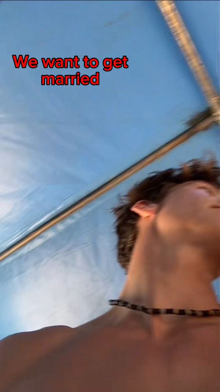 It lowkey sucks💔…