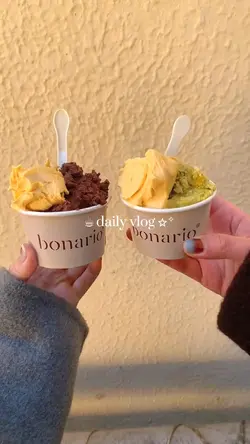 日常の喧騒や楽しみを共有する