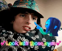 LoOk iNtO tHoSe eYeS