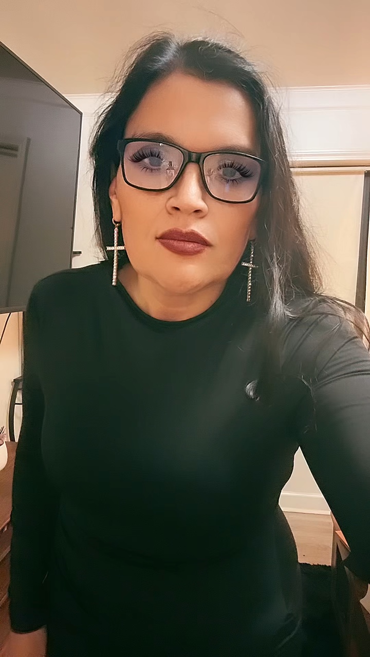 ZEIGE DEIN OUTFIT