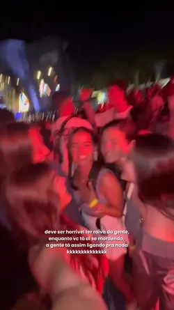 deve ser horrível kk