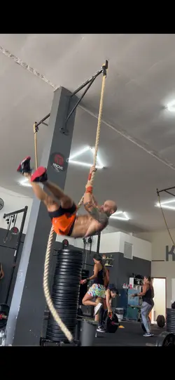 Cross tropa do bruxo