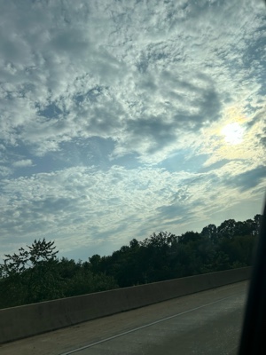 汽车/天空图片