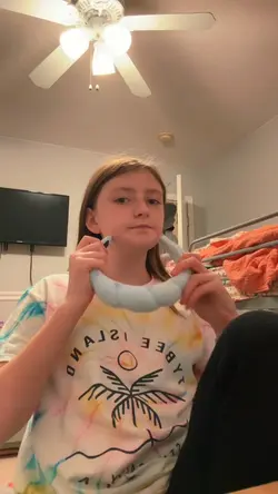 Kias makeup challeng